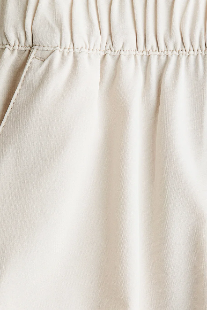 اتش اند ام بنطلون رياضي